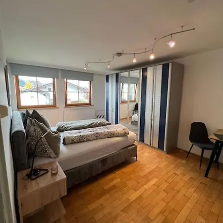 Einzimmerwohnung Im Gruenen/innsbruck/2 Pax Apartment Innsbruck